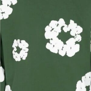 The Cotton Wreath Denim Tears Hoodie size Large